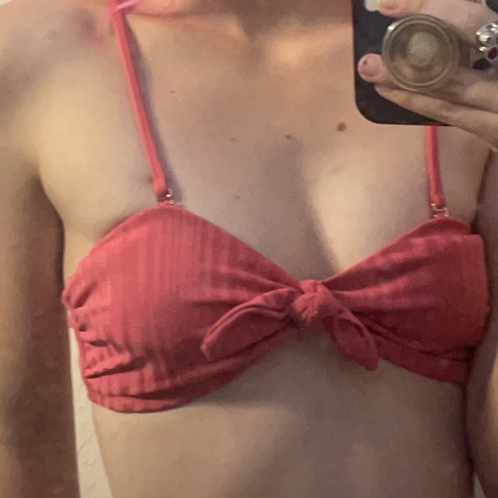 Pink bow bathing suit top 🎀 - Picture 3 of 5